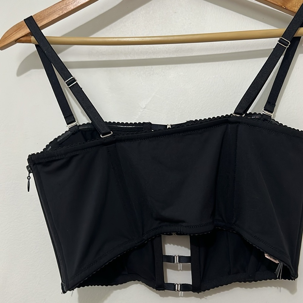 Victoria’s Secret Unlined Strapless - Picture 6 of 10